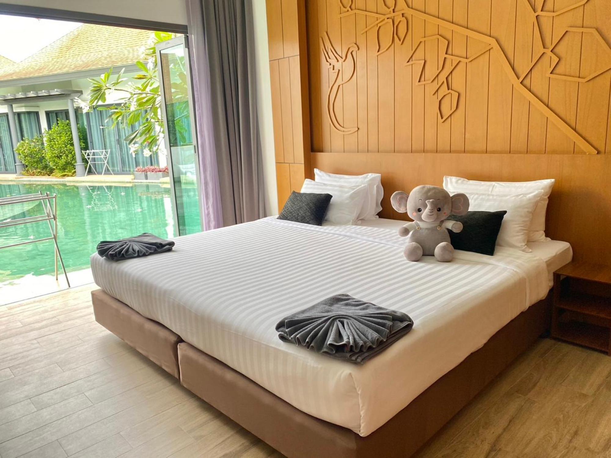 Tajh Pool Villas Chalong Ngoại thất bức ảnh