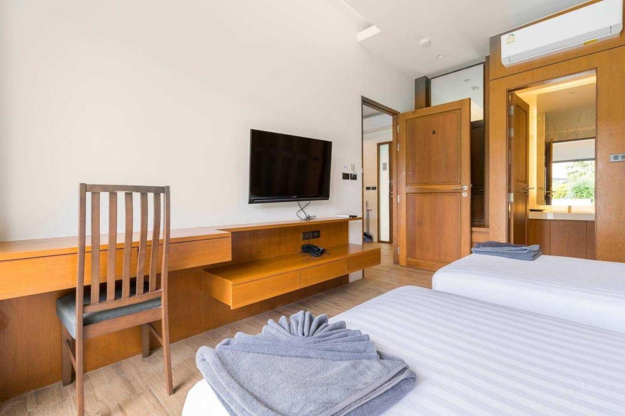 Tajh Pool Villas Chalong Ngoại thất bức ảnh