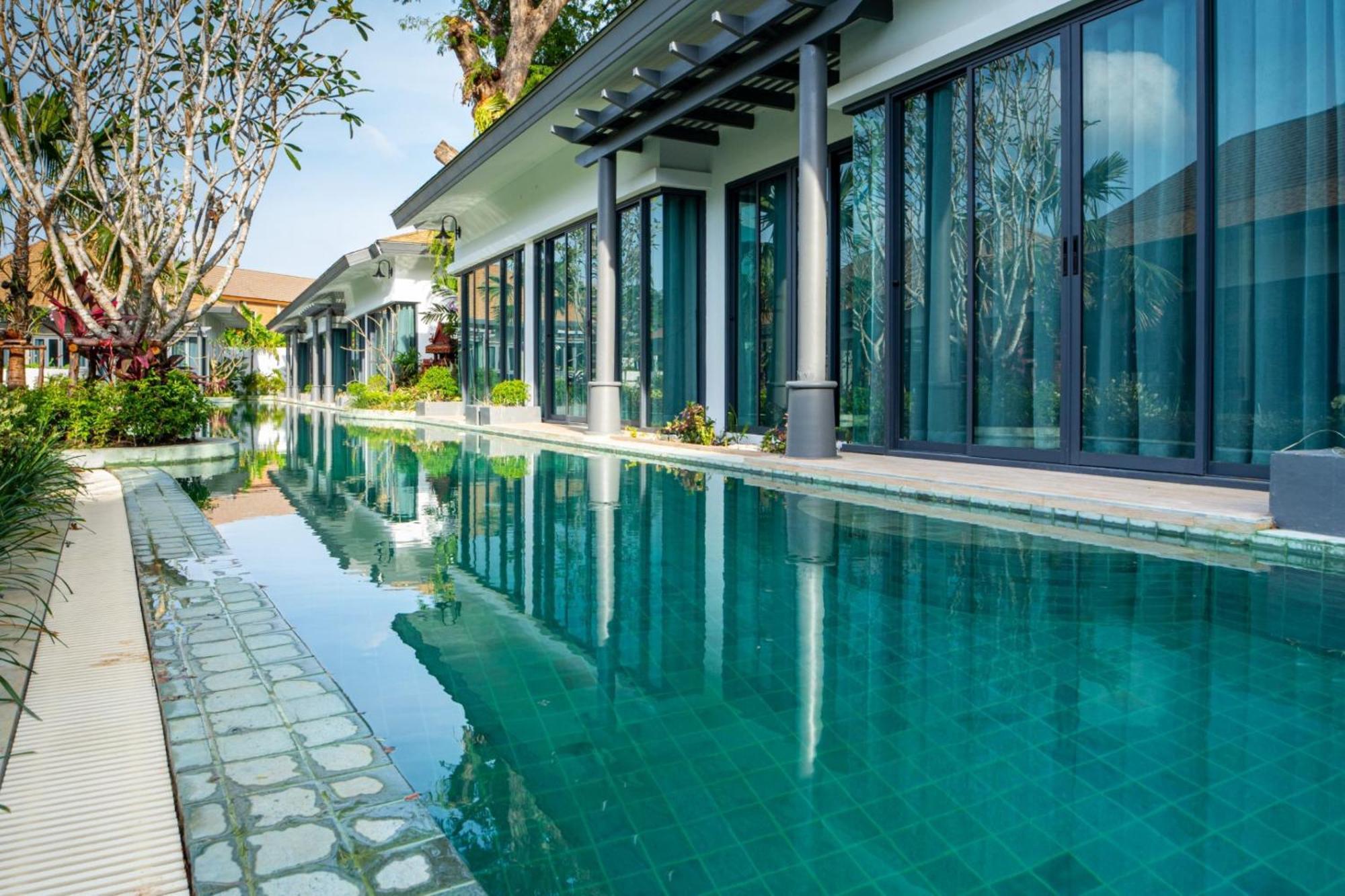 Tajh Pool Villas Chalong Ngoại thất bức ảnh