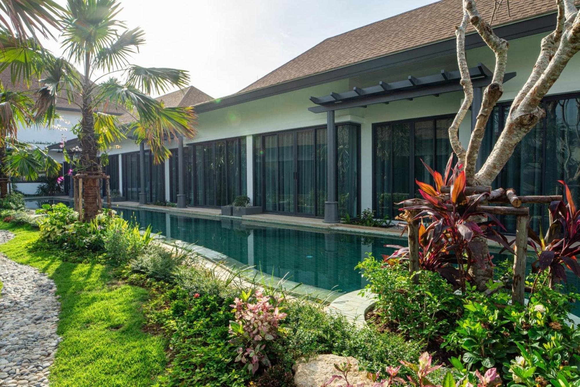 Tajh Pool Villas Chalong Ngoại thất bức ảnh